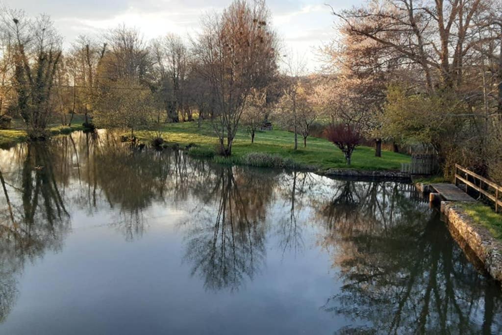 Gite Moulin De Lausseignan Barbaste Екстер'єр фото